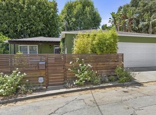 6455 Ivarene Ave, Los Angeles, CA 90068