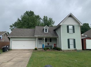 35 Oxford St, Columbus, MS 39702