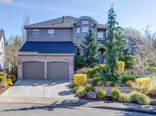 17610 NW Deerbrook Ct, Portland, OR 97229