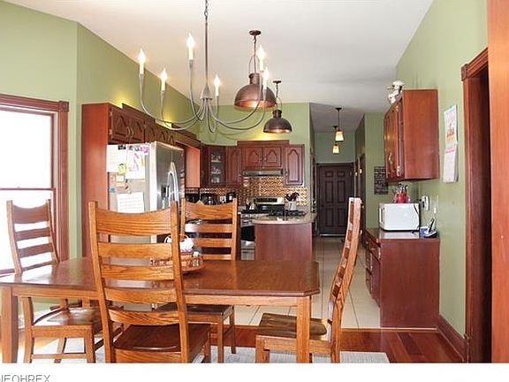 5th image of 570 Avalon Dr SE