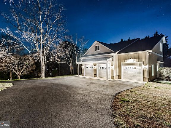 3rd image of 24688 Red Hill Ct