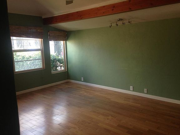 3rd image of 4374 Kansas Street # Fl 2nd