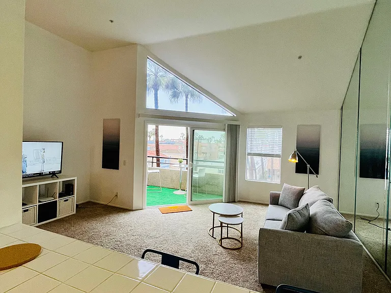 1200 Pacific Coast Hwy #427 — Photo 10