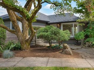 8007 SW Burlingame Ave, Portland, OR 97219