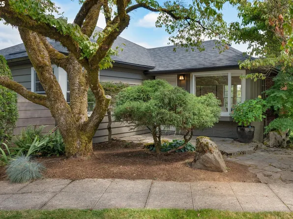 8007 SW Burlingame Ave, Portland, OR 97219