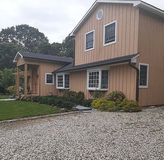 2nd image of 14 Wilson Dr