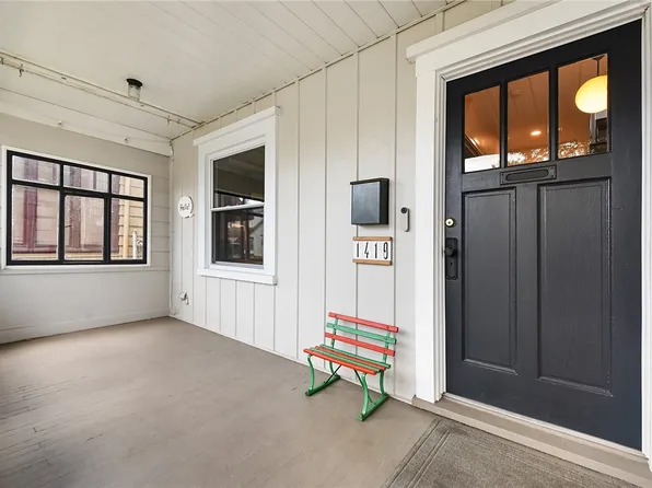 1419 Dickson St, Pittsburgh, PA 15212