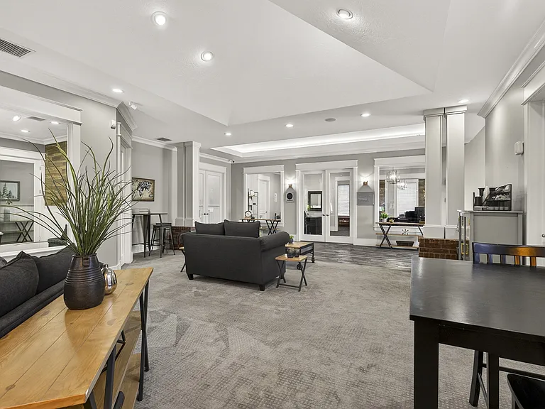 Eagles Landing Apartments — Photo 63
