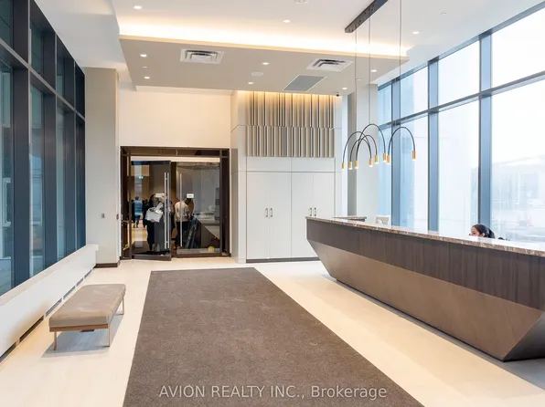 10 Honeycrisp Cres, Vaughan, ON