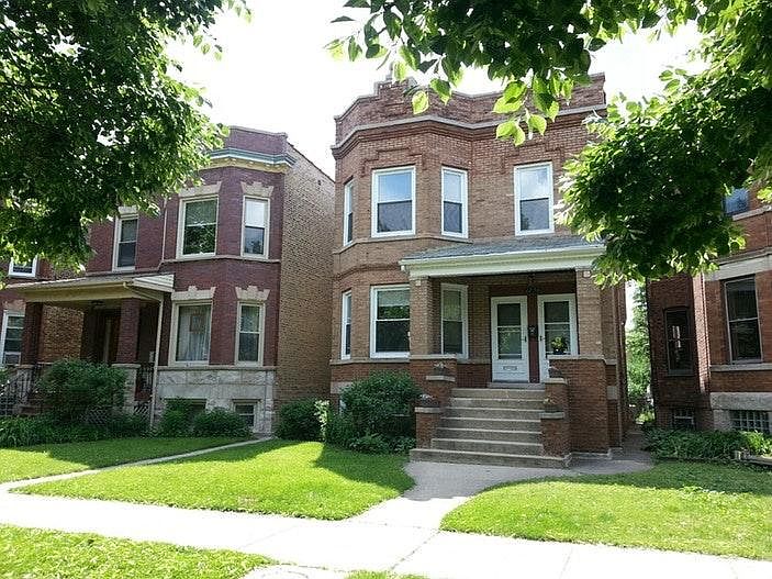 Gorgeous Walkup! Raised 1st floor!