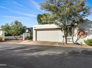 4822 E Earll Dr, Phoenix, AZ 85018