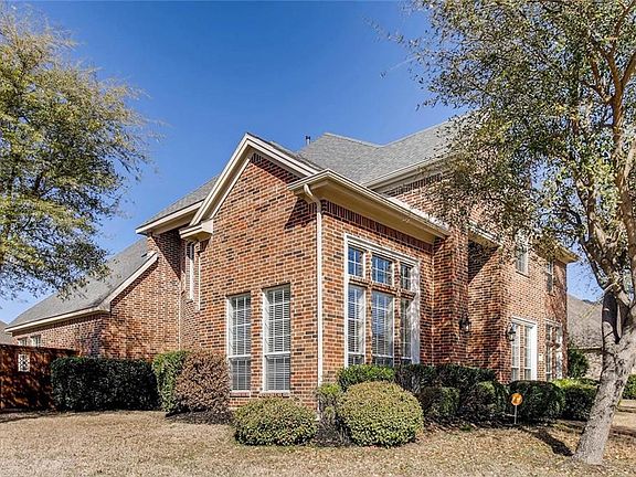 2nd image of 2020 Westminster Ct