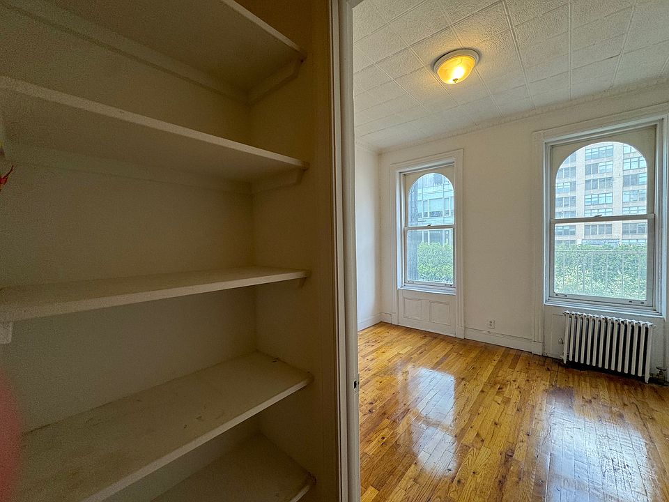 1st image of 349 W Broadway APT 15