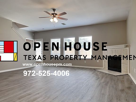 3rd image of 12122 Hawthorne Hill Cir