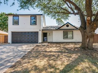 6107 Yorkford Dr, Arlington, TX 76001