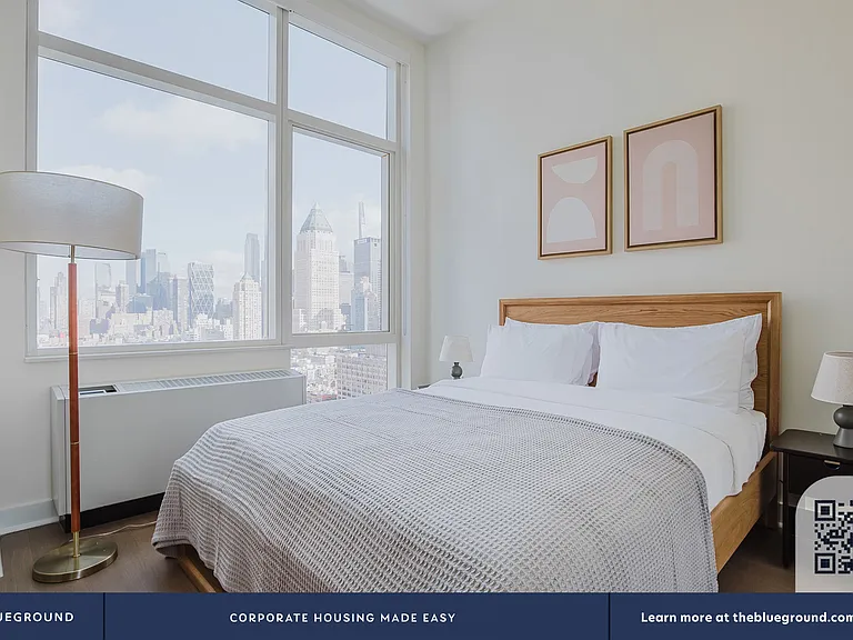 450 W 42nd St #29B — Photo 9