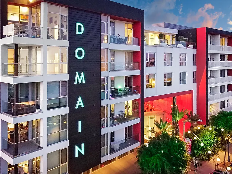 Domain Weho — Photo 4
