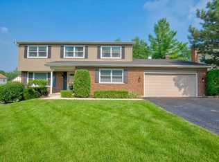 1S339 Marys Ln, Lombard, IL