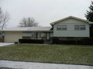 1025 Cherry Ln, Peru, IN 46970