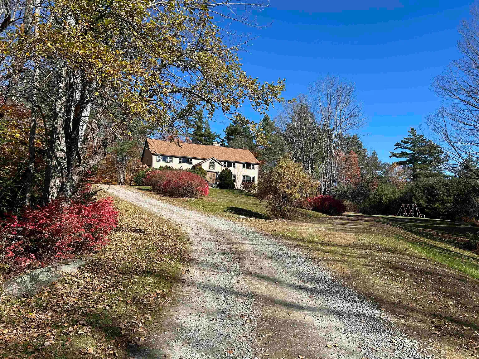8 bed, 3.5 bath, 4624 sqft, $50,000 — Photo 1
