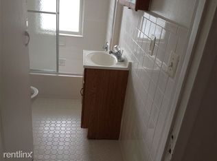 26068 Clancy St, Roseville, MI