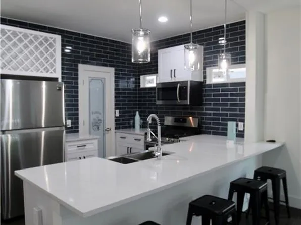 705 Harris Ave #1, Austin, TX 78705