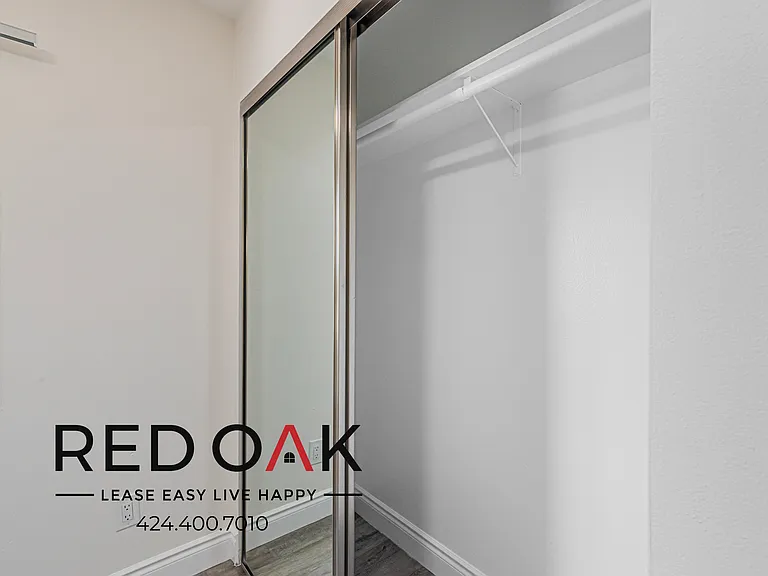6928 Agnes Ave #2 — Photo 13