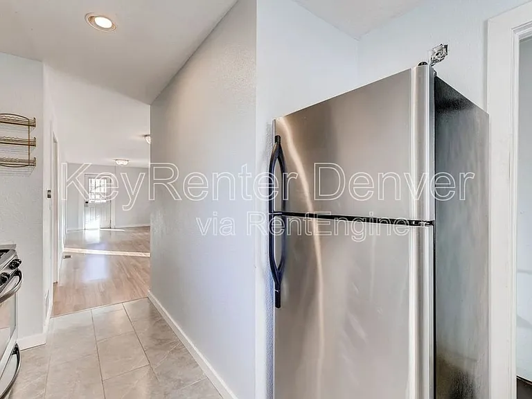 3341 Lawrence St — Photo 13