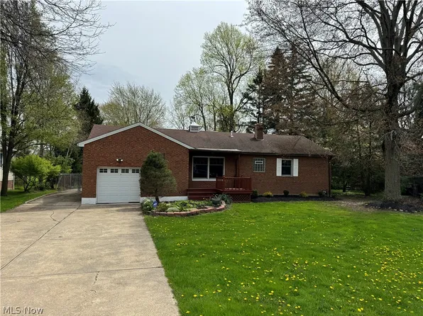 533 Miner Rd, Highland Heights, OH 44143