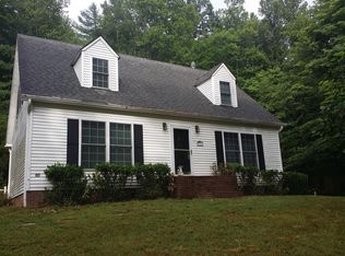 253 Garris Valley Dr, Traphill, NC 28685