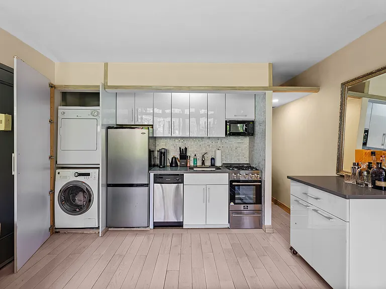 10 Charles St #3-A — Photo 12