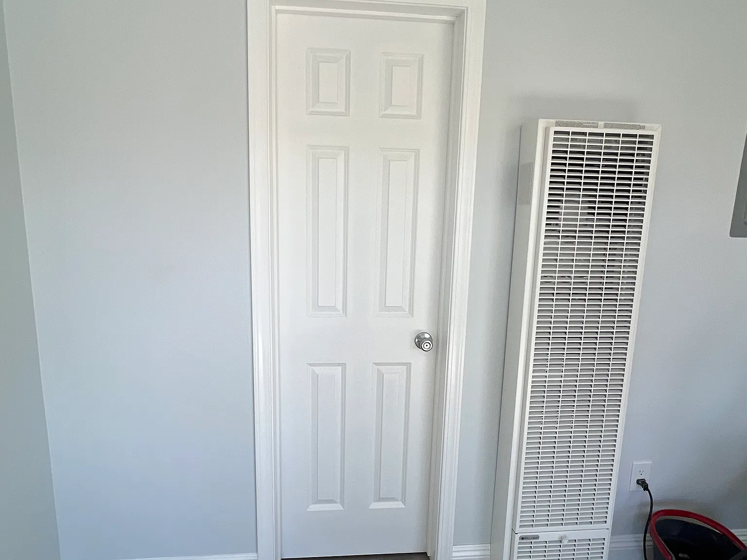 Studio, 375 sqft, $1,750 — Photo 3