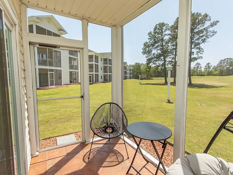 665 Tupelo Ln — Photo 41