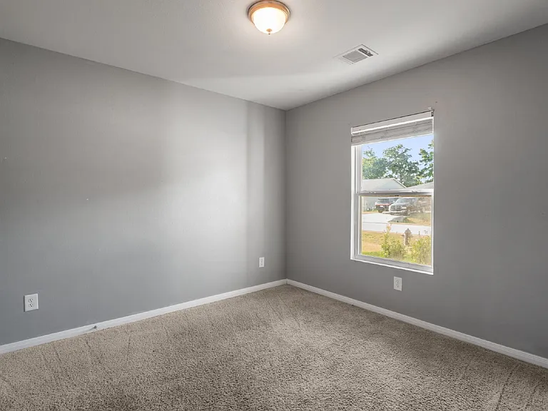 15638 Del Norte Dr — Photo 9