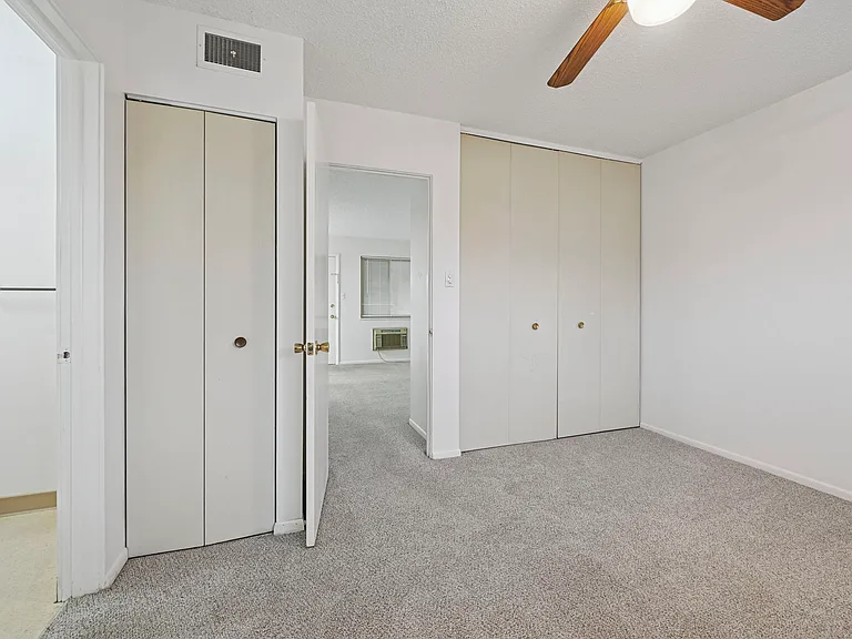 Taylor St Apartment — Photo 7