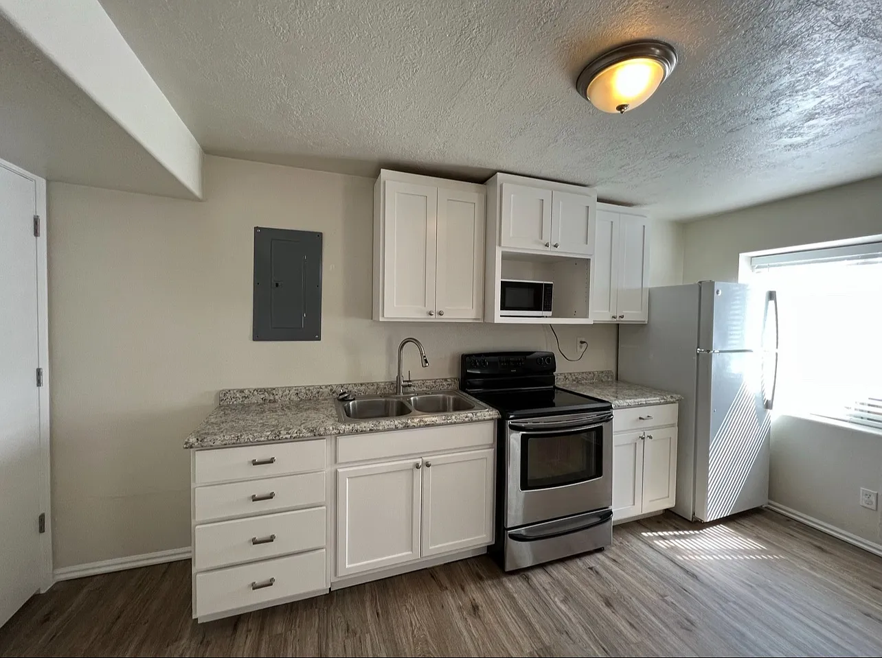3576 N Canary Way E — Photo 3