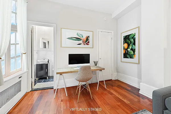 Sold by Compass | media 23