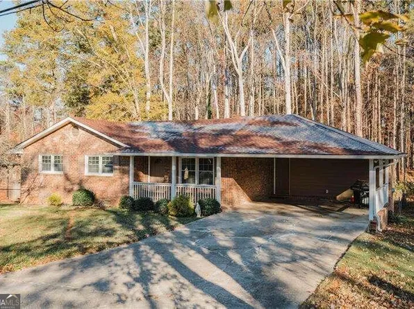 40 Marty Ln, Dallas, GA 30132