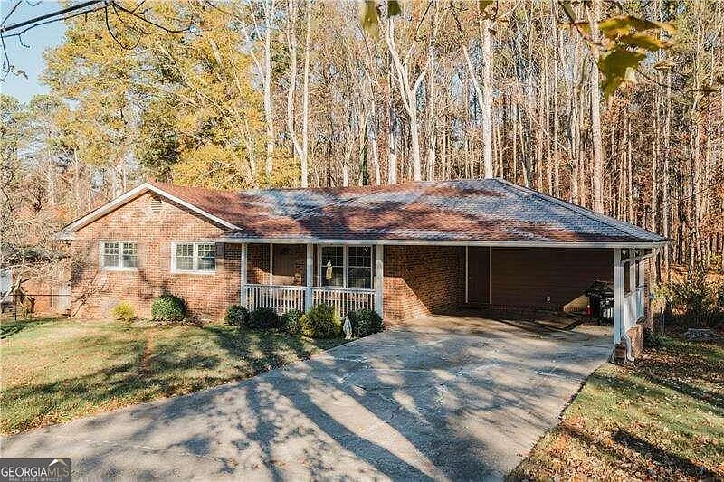 40 Marty Ln photo 1