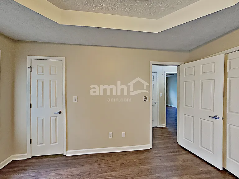 325 Split Rail Way — Photo 12