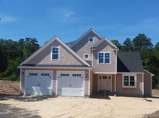 18 Ridgehill Ln, Sagamore Beach, MA 02562