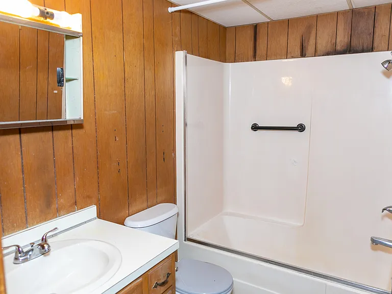 512 Dogwood St NE #C — Photo 4