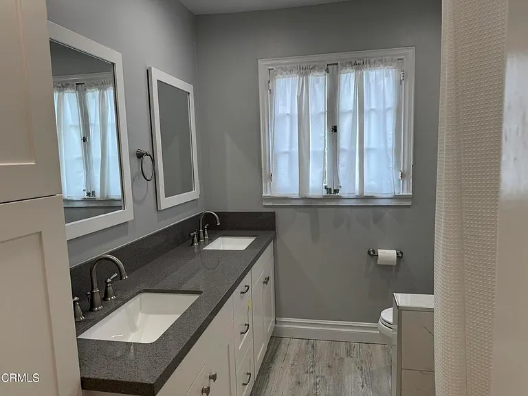 920 Summit Dr — Photo 19