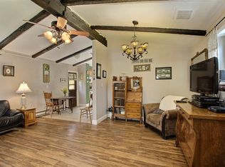 8 Centre Trl, Hopatcong, NJ 07843