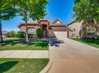 5720 Millers Creek Dr, Argyle, TX 76226