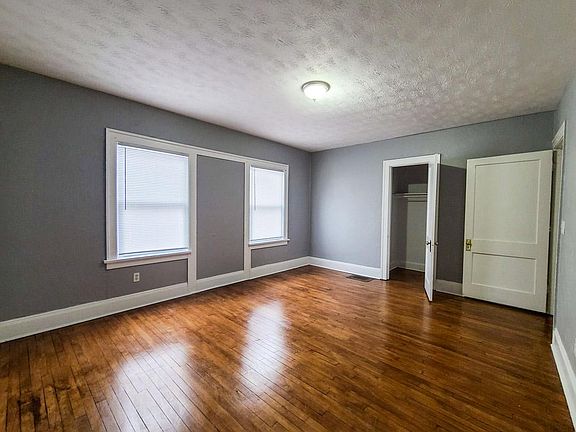 4th image of 9224 Madison Ave APT 2