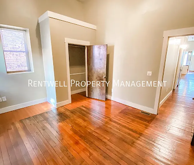 318 S Main St #A — Photo 8