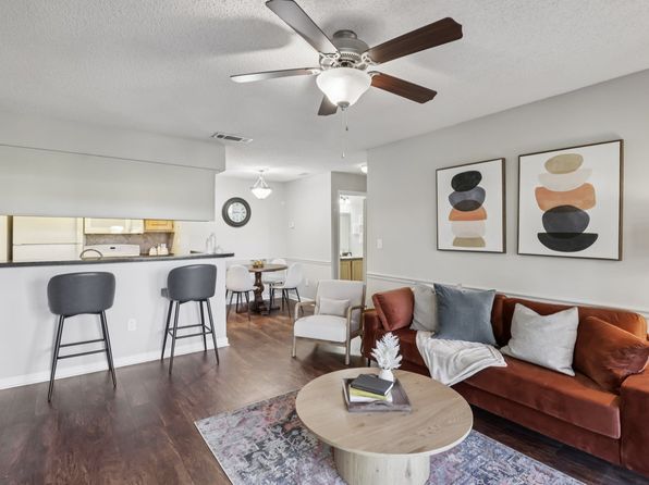 1400 Hancock Blvd #205