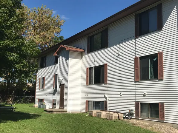 1118 Tiffany Pl, Waterloo, IA