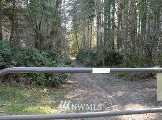 E Thomas Rd, Grapeview, WA 98546